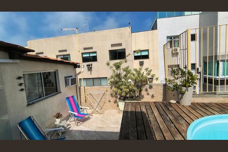 Apartamento à venda com 145m², 4 quartos e 2 vagas Apartamento à venda com 145m², 4 quartos e 2 vagasCobertura