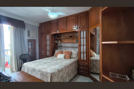 Apartamento à venda com 145m², 4 quartos e 2 vagas Apartamento à venda com 145m², 4 quartos e 2 vagasSuíte 1