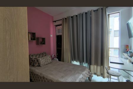 Apartamento à venda com 145m², 4 quartos e 2 vagas Apartamento à venda com 145m², 4 quartos e 2 vagasQuarto