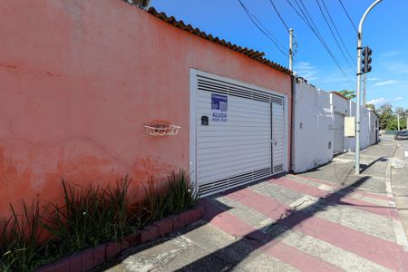 Casa para alugar com 100m², 2 quartos e 1 vagaFachada