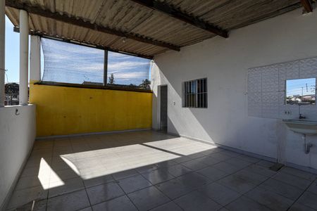 Casa para alugar com 100m², 2 quartos e 1 vagaVaranda/Área de Serviço