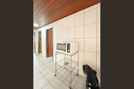 Casa para alugar com 70m², 2 quartos e 2 vagasCozinha
