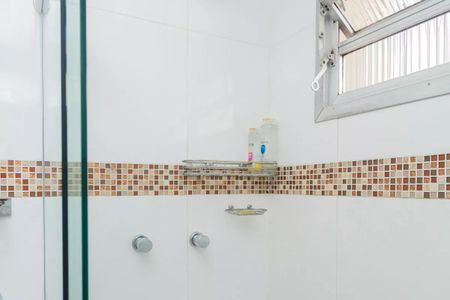 Casa à venda com 104m², 3 quartos e 2 vagas Casa à venda com 104m², 3 quartos e 2 vagasBanheiro