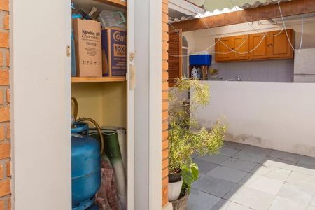 Casa à venda com 104m², 3 quartos e 2 vagas Casa à venda com 104m², 3 quartos e 2 vagasAbrigo para Gás