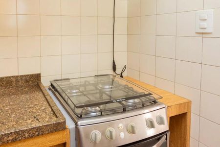 Casa à venda com 104m², 3 quartos e 2 vagas Casa à venda com 104m², 3 quartos e 2 vagasCozinha