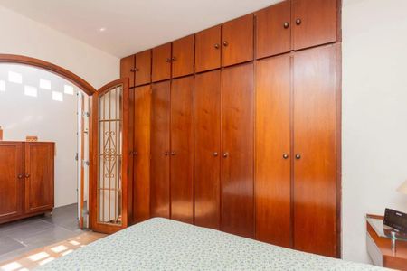 Casa à venda com 104m², 3 quartos e 2 vagas Casa à venda com 104m², 3 quartos e 2 vagasQuarto 2