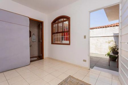 Casa à venda com 104m², 3 quartos e 2 vagas Casa à venda com 104m², 3 quartos e 2 vagasSuíte