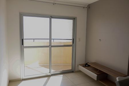 Apartamento para alugar com 76m², 3 quartos e 1 vagasala