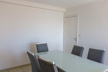 Apartamento para alugar com 76m², 3 quartos e 1 vagasala