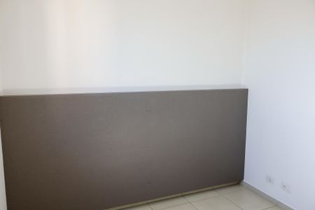 Apartamento para alugar com 76m², 3 quartos e 1 vagaQuarto 2 - Suíte