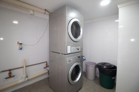 Studio à venda com 28m², 1 quarto e sem vaga Studio à venda com 28m², 1 quarto e sem vagaLavanderia