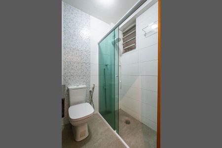 Banheiro de kitnet/studio à venda com 1 quarto, 28m² em Jardim Paulista, São Paulo