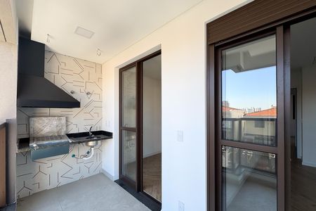 Apartamento à venda com 55m², 2 quartos e 1 vaga Apartamento à venda com 55m², 2 quartos e 1 vagaSacada