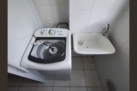 Apartamento para alugar com 52m², 2 quartos e 1 vagaÁrea de Serviço