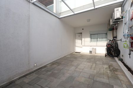 Casa à venda com 100m², 3 quartos e 2 vagasGaragem