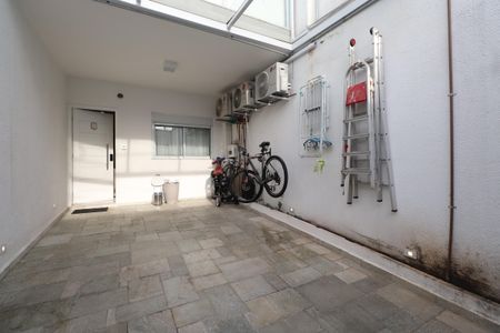 Casa à venda com 100m², 3 quartos e 2 vagasGaragem