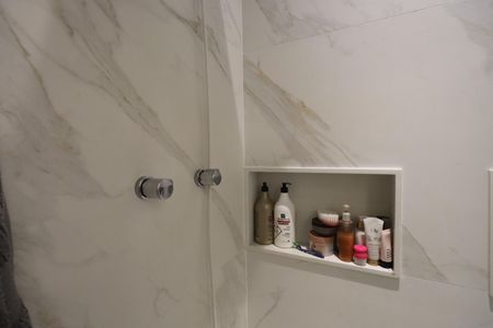 Casa à venda com 100m², 3 quartos e 2 vagasBanheiro da Suíte 3