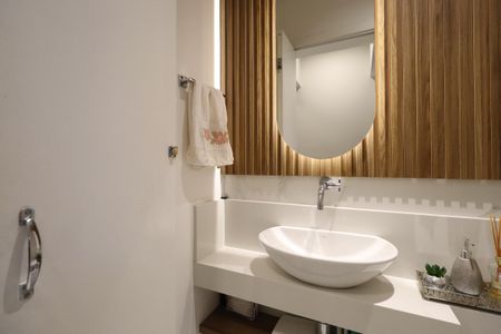 Casa à venda com 100m², 3 quartos e 2 vagasLavabo