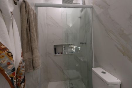 Casa à venda com 100m², 3 quartos e 2 vagasBanheiro da Suíte 2