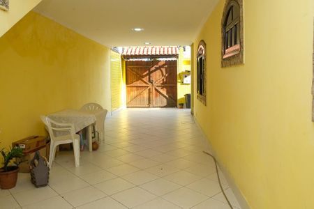 Casa de condomínio para alugar com 150m², 3 quartos e 3 vagas
