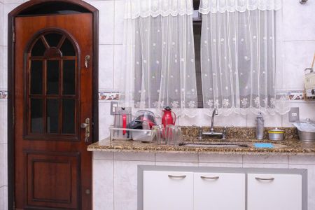 Casa de condomínio para alugar com 150m², 3 quartos e 3 vagas