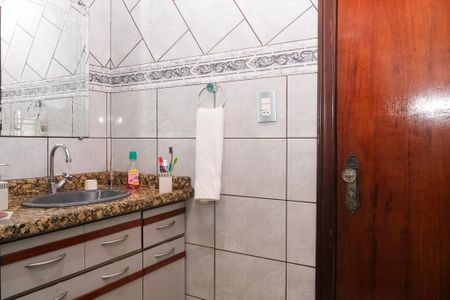 Casa de condomínio para alugar com 150m², 3 quartos e 3 vagas
