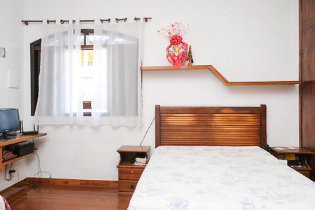 Casa de condomínio para alugar com 150m², 3 quartos e 3 vagas