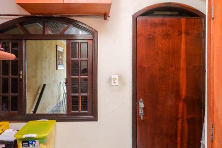 Casa de condomínio para alugar com 150m², 3 quartos e 3 vagas