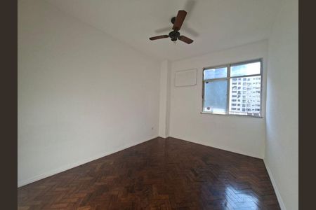 Apartamento à venda com 101m², 3 quartos e 1 vaga