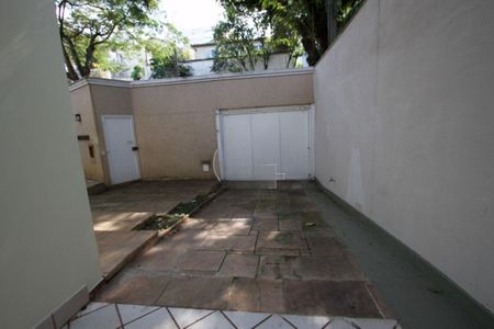 Casa à venda com 540m², 4 quartos e 6 vagas