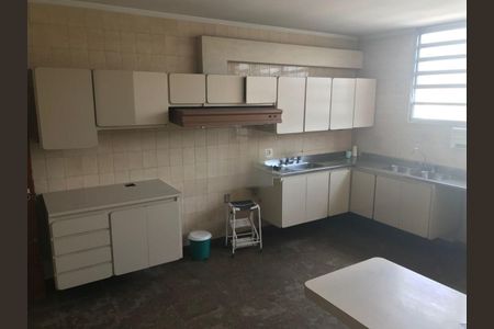 Casa à venda com 4 quartos, 540m² em Higienópolis, São Paulo