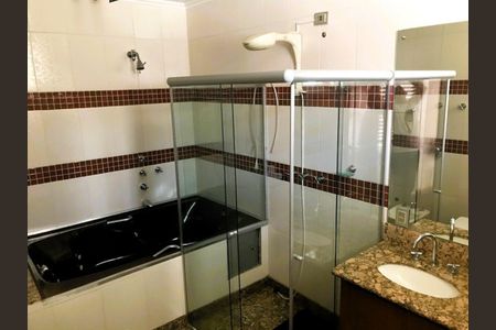 Casa à venda com 4 quartos, 540m² em Higienópolis, São Paulo