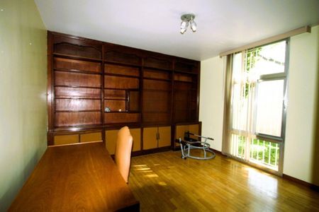 Casa à venda com 4 quartos, 540m² em Higienópolis, São Paulo