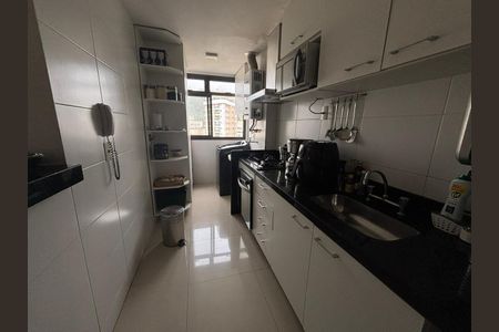 Apartamento à venda com 81m², 2 quartos e 1 vaga