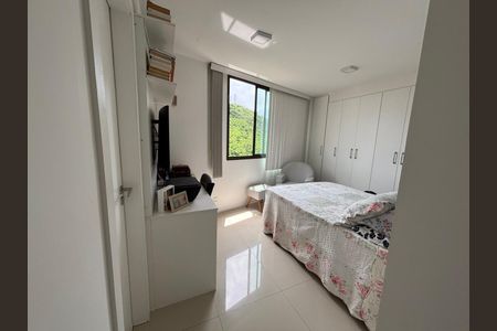 Apartamento à venda com 81m², 2 quartos e 1 vaga