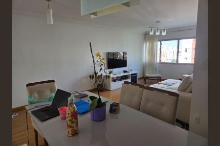 Apartamento à venda com 130m², 2 quartos e 2 vagas Apartamento à venda com 130m², 2 quartos e 2 vagasSala de Jantar