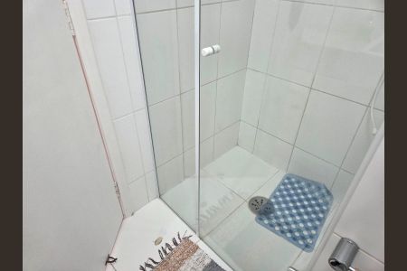 Apartamento à venda com 130m², 2 quartos e 2 vagas Apartamento à venda com 130m², 2 quartos e 2 vagasBanheiro