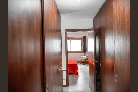 Casa à venda com 194m², 3 quartos e 4 vagas
