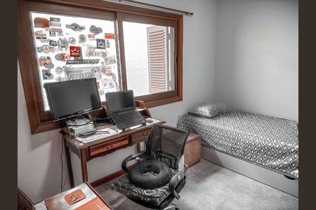 Casa à venda com 194m², 3 quartos e 4 vagas