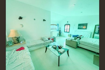 Casa à venda com 3 quartos, 273m² em Itaipu, Niterói
