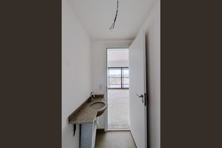 Apartamento à venda com 140m², 3 quartos e 2 vagasBanheiro social