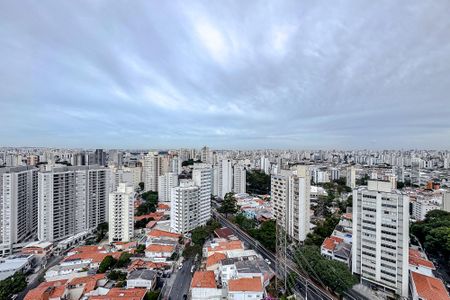 Apartamento à venda com 140m², 3 quartos e 2 vagasVista da Suíte 2