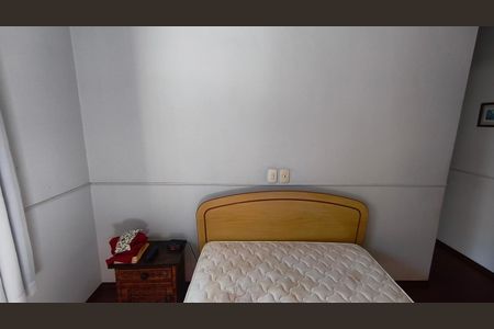 Casa de condomínio à venda com 140m², 3 quartos e 1 vaga Casa de condomínio à venda com 140m², 3 quartos e 1 vagaSuíte
