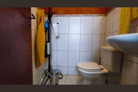 Casa de condomínio à venda com 140m², 3 quartos e 1 vaga Casa de condomínio à venda com 140m², 3 quartos e 1 vagaLavabo