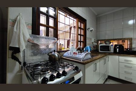 Casa de condomínio à venda com 140m², 3 quartos e 1 vaga Casa de condomínio à venda com 140m², 3 quartos e 1 vagaCozinha