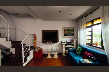 Sala de casa de condomínio à venda com 3 quartos, 140m² em Paraíso, São Paulo