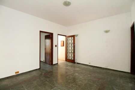 Sala de casa para alugar com 2 quartos, 120m² em Sumaré, São Paulo