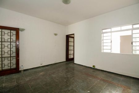 Sala de casa para alugar com 2 quartos, 120m² em Sumaré, São Paulo
