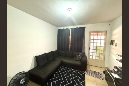 Casa para alugar com 68m², 2 quartos e 1 vagaSala
