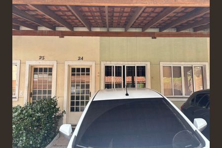 Casa para alugar com 68m², 2 quartos e 1 vagaFachada